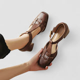 Scarlett – Ortopéd T-pántos Blokk sarkú