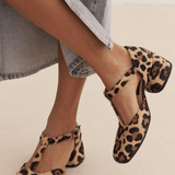 LEOPÁRD MINTÁS T-STRAP MAGASSARKÚ CIPŐ