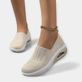 Kényelmes könnyű cipők