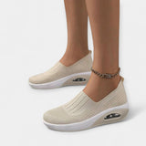 Kényelmes könnyű cipők