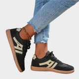 Retro részletekkel ellátott sportcipők