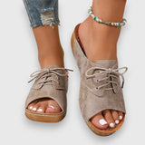 Saszkia – Vintage stílusú szandál