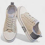 Lenka - Kényelmes egy ingyenes sportcipők